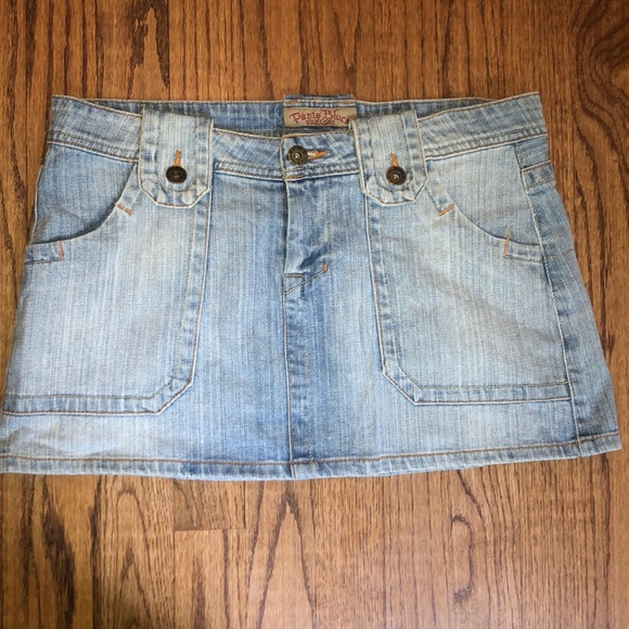 Paris Blues Dresses & Skirts - NWOT! Paris Blues, size 9 denim skirt!